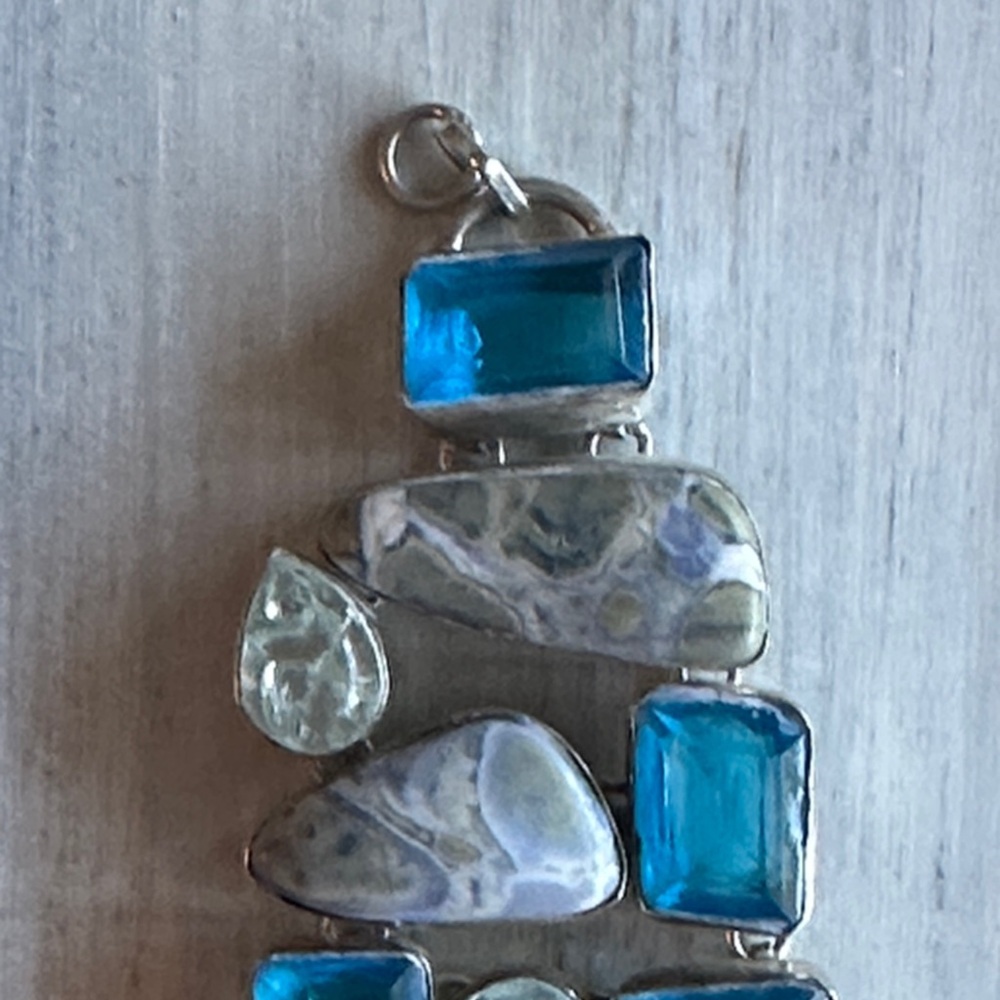 Stunning Blue and Unmarked Silver Stone /Gem Bracelet - Picture 3 of 11